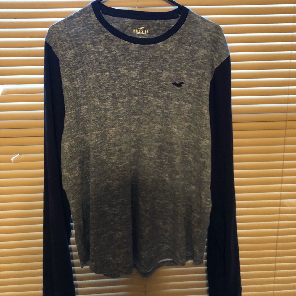Holister shirt